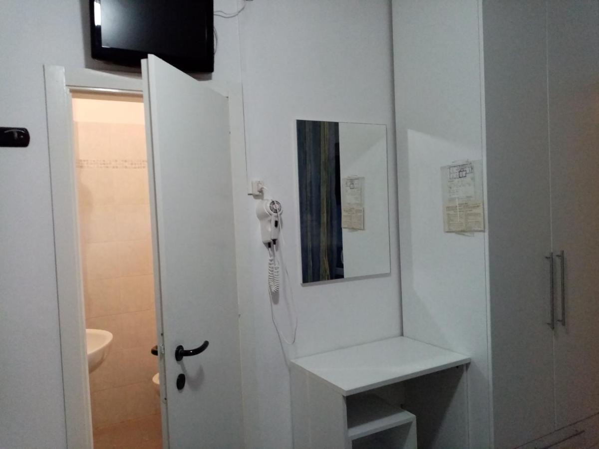 New Prophet Bed & Breakfast Cattolica Dış mekan fotoğraf