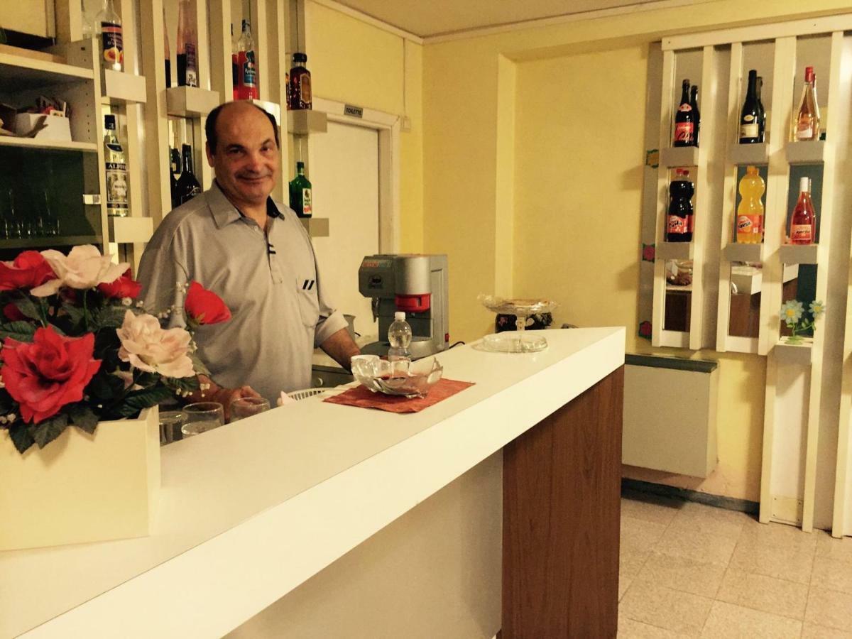 New Prophet Bed & Breakfast Cattolica Dış mekan fotoğraf